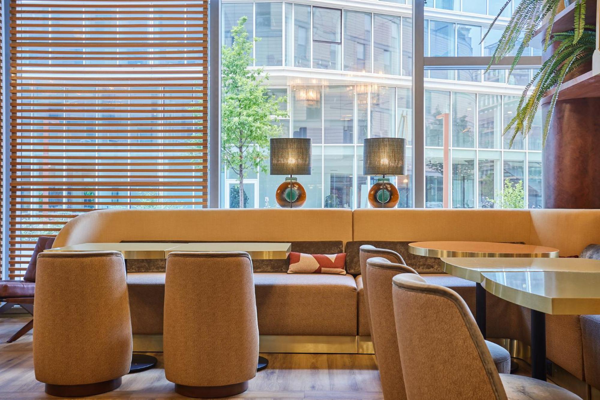 Paris - Porte De Clichy, An Ihg Hotel Clichy