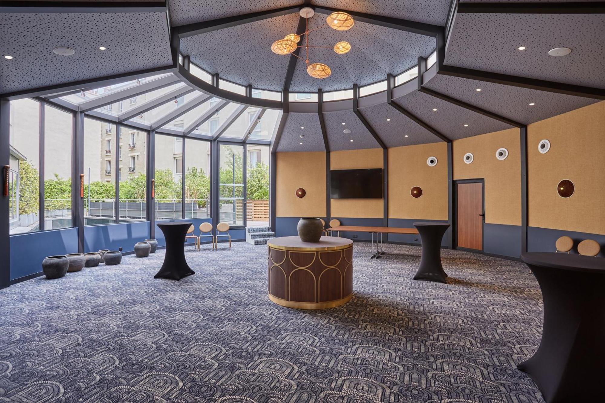 Voco Paris - Porte De By Ihg Hotel 4*
